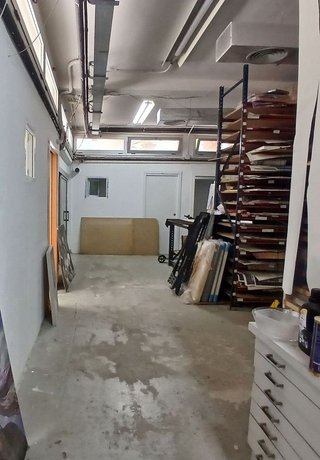 Nave industrial en venta en La Florida en Hospitalet de Llobregat, L´