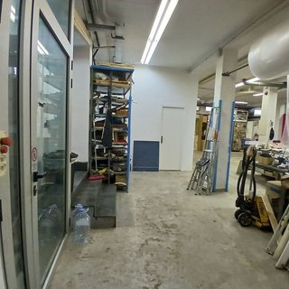 Nave industrial en venta en La Florida en Hospitalet de Llobregat, L´