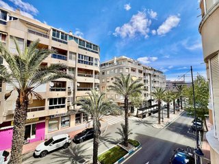 Piso en venta en Playa del Cura en Torrevieja