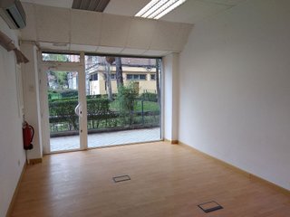 Local comercial en venta en Comillas en Madrid