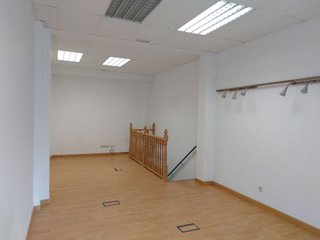 Local comercial en venta en Comillas en Madrid