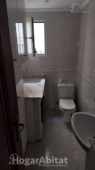 Piso en venta en Montolivet en Valencia