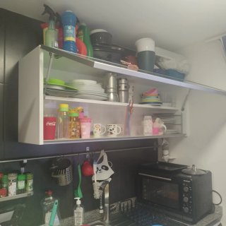 Mueble de Cocina Blanco con Puertas