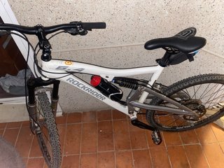 Bicicleta Rockrider 6.4 Blanca