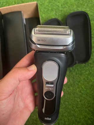 Braun Series 9 PRO+ 9610 - Afeitadora Eléctrica
