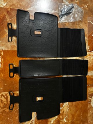 Protectores Suelo Goma Toyota Yaris Cross Original