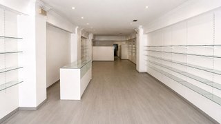 Local comercial en alquiler en Ensanche en Pamplona