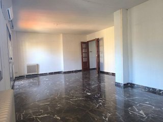 Piso en alquiler en Pajaritos - Plaza de Toros en Granada