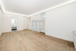 Local comercial en alquiler en Almagro en Madrid