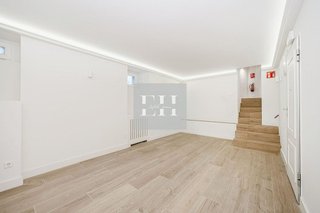 Local comercial en alquiler en Almagro en Madrid