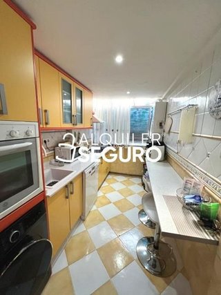 Piso en alquiler en Villayuventus-Renfe en Parla