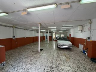 Local comercial en venta en Olivares