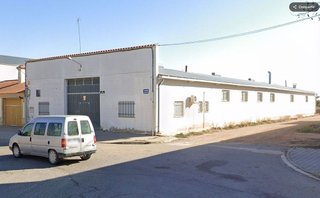 Nave industrial en venta en Tarazona de la Mancha