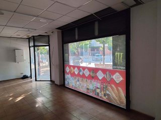 Local comercial en alquiler en Montmeló