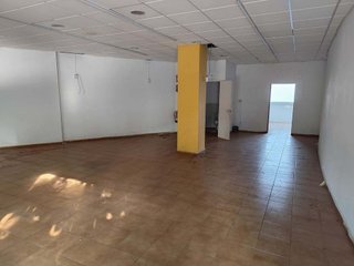 Local comercial en alquiler en Montmeló