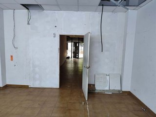Local comercial en alquiler en Montmeló