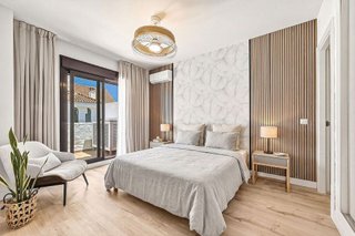 Piso en venta en Nueva Andalucía centro en Marbella