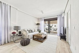 Piso en venta en Nueva Andalucía centro en Marbella