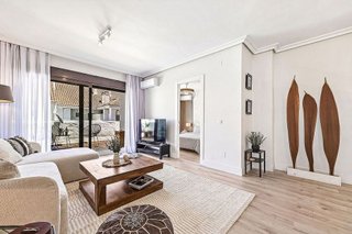 Piso en venta en Nueva Andalucía centro en Marbella