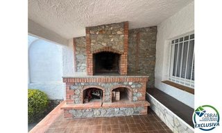 Chalet en venta en Empuriabrava en Castelló d´Empúries