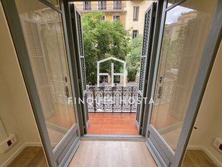 Oficina en alquiler en La Dreta de l'Eixample en Barcelona