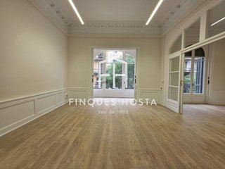 Oficina en alquiler en La Dreta de l'Eixample en Barcelona