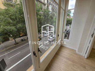 Oficina en alquiler en La Dreta de l'Eixample en Barcelona