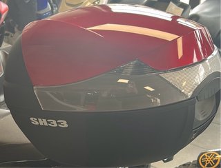 Baúl Shad SH33 rojo