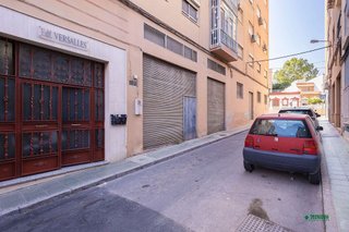 Local comercial en venta en Plaza de Toros - Santa Rita en Almería
