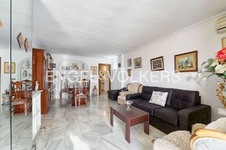 Piso en venta en Zona Puerto Deportivo en Fuengirola