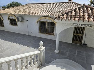 Chalet en venta en Calaburra - Chaparral en Mijas