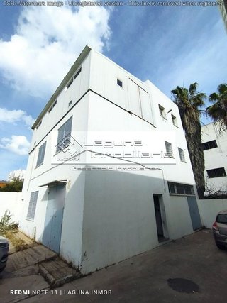 Nave industrial en venta en Cortadura - Zona Franca  en Cádiz