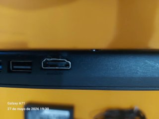 Acer Aspire ES1-572 Laptop Negra LEER