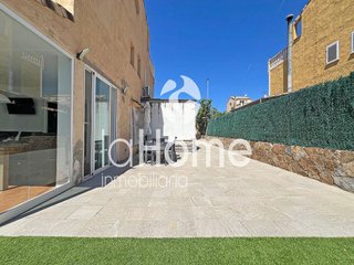 Casa pareada en venta en La Conarda en Pobla de Vallbona (la)
