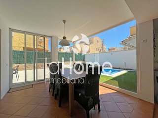 Casa pareada en venta en La Conarda en Pobla de Vallbona (la)