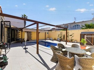 Chalet en venta en Nueva Torrevieja - Aguas Nuevas en Torrevieja