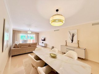Piso en alquiler en Puerto Banús en Marbella