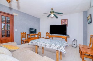 Casa adosada en venta en Cúllar Vega