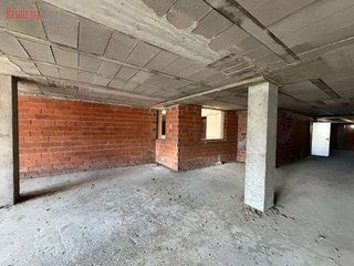 Local comercial en venta en Sarria