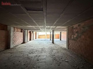 Local comercial en venta en Sarria