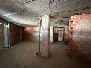 Local comercial en venta en Sarria