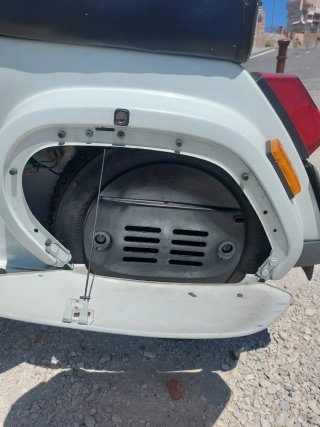 Vespa PKS 125cc Blanca