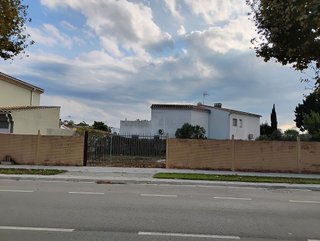 Terreno en venta en Empuriabrava en Castelló d´Empúries