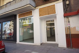 Local comercial en alquiler en Los Remedios en Sevilla