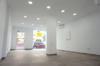 Local comercial en alquiler en Los Remedios en Sevilla