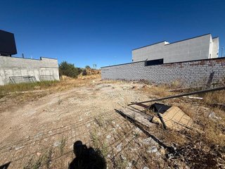 Terreno en venta en Hervencias en Ávila
