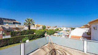 Casa adosada en venta en Campos de Golf - Villa Martin - Los Dolses en Orihuela