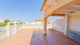 Casa adosada en venta en Campos de Golf - Villa Martin - Los Dolses en Orihuela