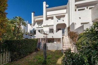 Casa adosada en venta en Los Monteros - Bahía de Marbella en Marbella