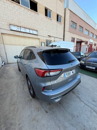 Ford Kuga 2023 STline